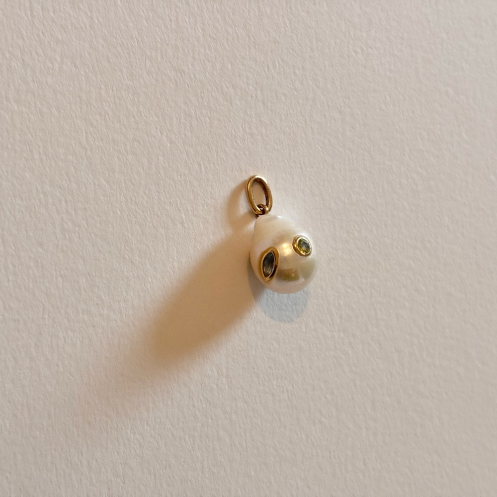 Mejuri Pearl Charm